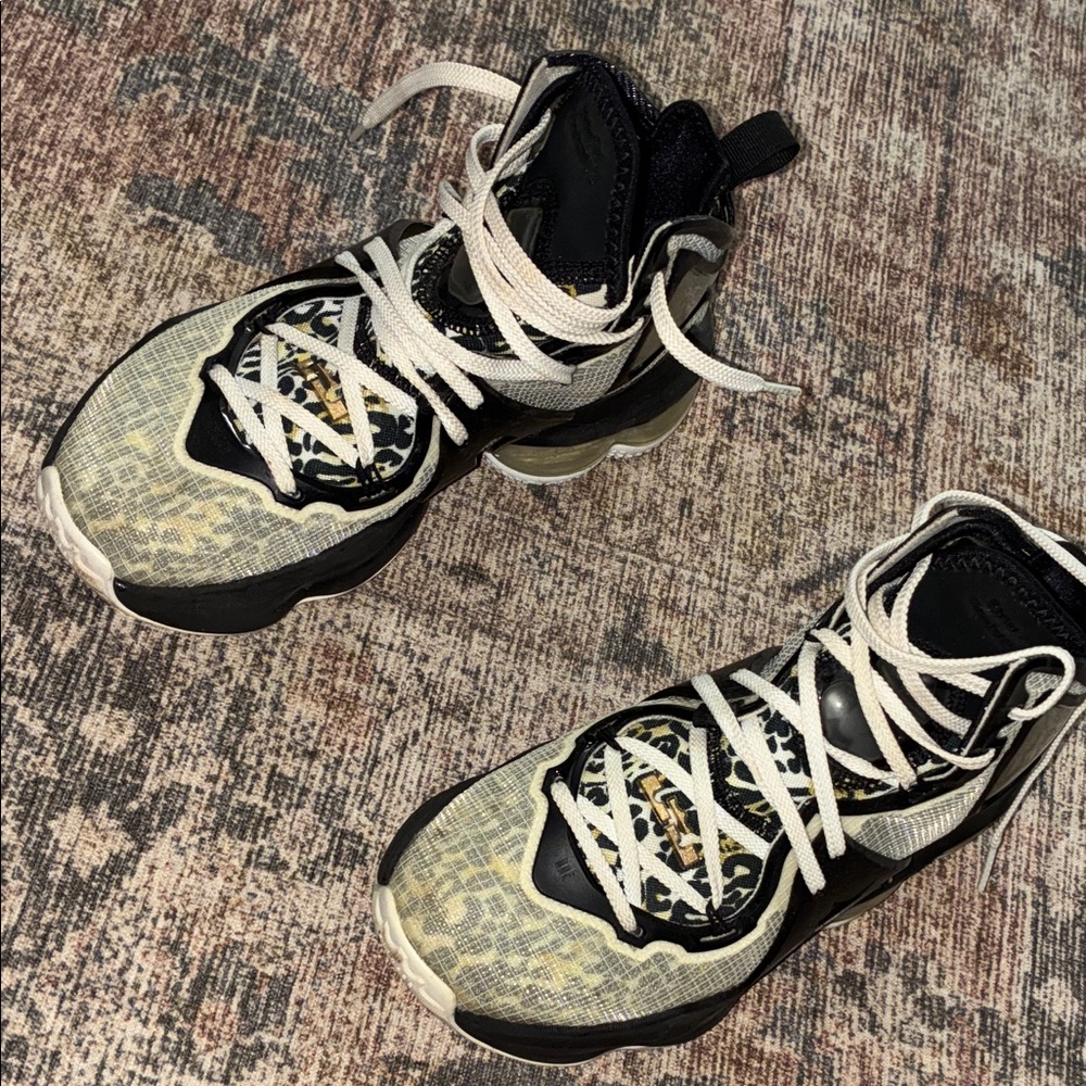 Nike LeBron 19 royalty white metallic gold leopard